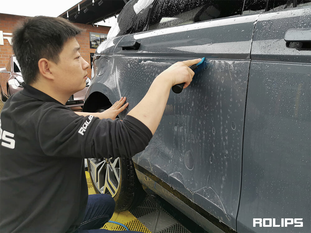 冬季貼車衣需要注意什么？剛貼完車衣下雪了怎么辦？（3）